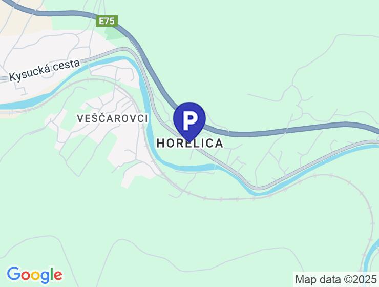 Priestranná dvojgaráž na predaj v Čadci - Horelica
