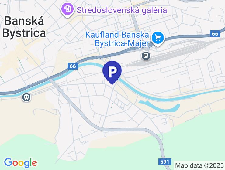 Priestranná garáž 20 m² s elektrinou na predaj v Žltých pieskoch