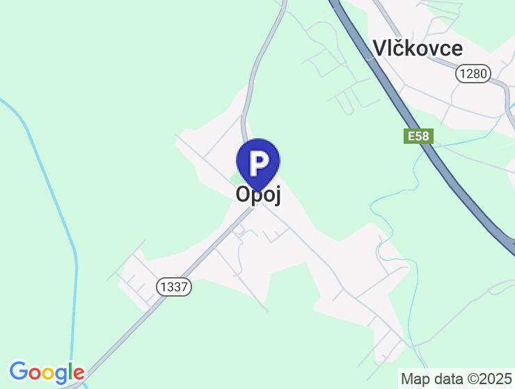 Priestranná garáž na prenájom v obci Opoj pre autoservis