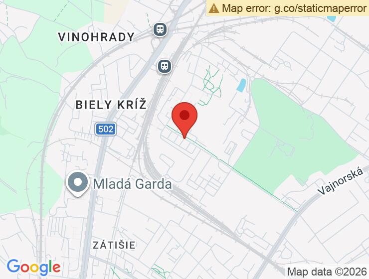 Priestranná garáž s pozemkom v Novom Meste