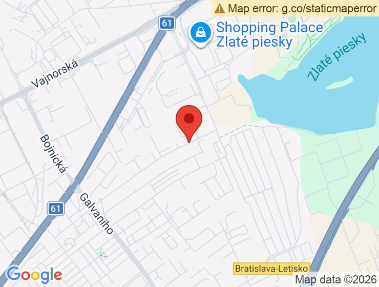 Priestranné garážové parkovacie miesto na prenájom v novostavbe na Krajnej ulici