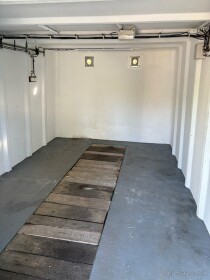 Prenájom garáže s elektrinou a jamou v Prievidzi