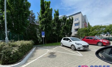 Prenájom vonkajšieho parkovacieho státia v Petržalských dvoroch