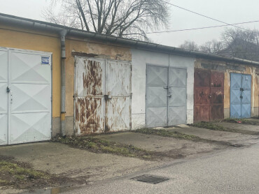 Murovaná garáž na predaj v Bratislave Trnávke