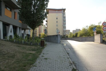 Prenájom parkovacieho miesta v garážovom dome na Nejedlého ul., Bratislava-Dúbravka