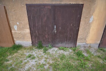Na predaj murovaná garáž v Ružomberku na ul. A. Bernoláka