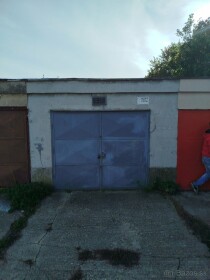 Garáž na predaj na Skalickej ceste s odkúpeným pozemkom