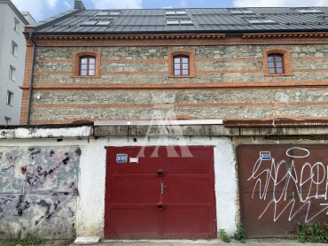 GARÁŽ PRI NOVOSTAVBE ALBELI, STROMOVÁ UL., KOŠICE-STARÉ MEST