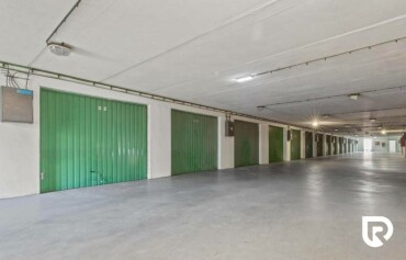 Predaj samostatnej garáže v zabezpečenom garážovom dome na Lotyšskej ulici