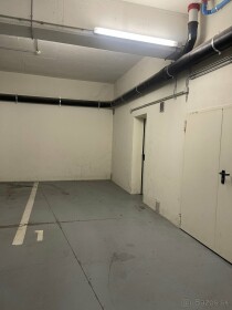 Na predaj: Parkovacie státie v podzemnej garáži v centre mesta