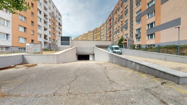 Predaj samostatnej garáže v garážovom dome na Ferdiša Kostku