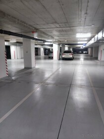 Prenájom parkovacieho miesta v podzemnej garáži Prístavná 1