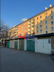 Garáž na predaj v Bratislave - Bartoškova ulica