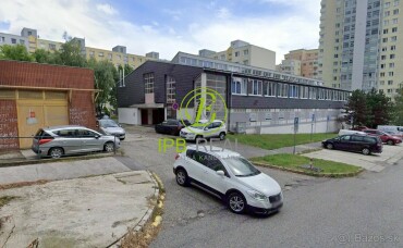 Samostatná garáž na ulici Ľudovíta Fullu v lokalite Dlhé Diely