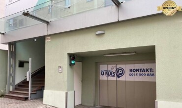 Prenájom krytého parkovacieho miesta v centre