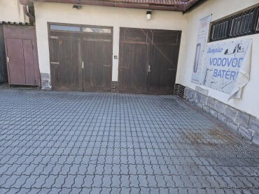 Dvojgaráž na dlhodobý prenájom v centre Prešova