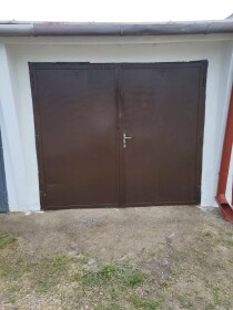 Prenájom zrekonštruovanej garáže na Lomnickej ulici