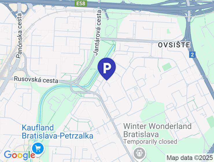 Samostatná garáž na predaj na ulici Lachova, Petržalka