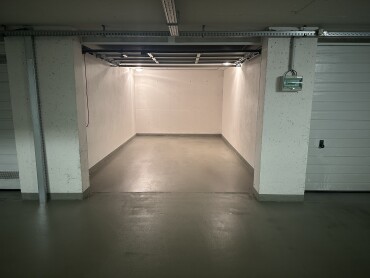 Samostatná uzamykateľná garáž v novostavbe Bosákova - Šustekova ulica Bratislava