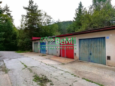 Predaj dvoch susediacich garáží v Banskej Bystrici