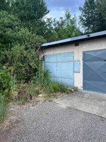 Murovaná garáž 18 m² na predaj vo Zvolene, Kuzmányho nábrežie