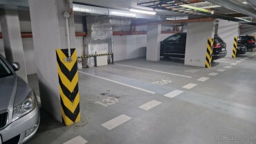 Prenájom parkovacieho státia Rustica, Saratovská, Dúbravka