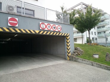 Prenájom parkovacieho miesta pre motorku na Švermovej ulici v Banskej Bystrici