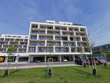 Na predaj garážové parkovacie miesto s pivnicou v Rači