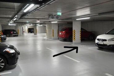 Prenájom parkovacieho miesta v garáži bytového domu na Hraničnej 32B