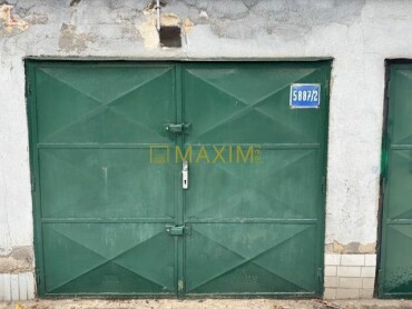 Predaj samostatnej garáže s pozemkom v Ružinove