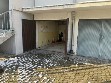 Predaj garáže v bytovom dome na Bagárovej 5, Dúbravka