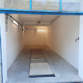 Prenájom samostatnej garáže s montážnou jamou - 24,5 m²