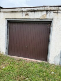 Garáž na prenájom s elektrinou a montážnou jamou