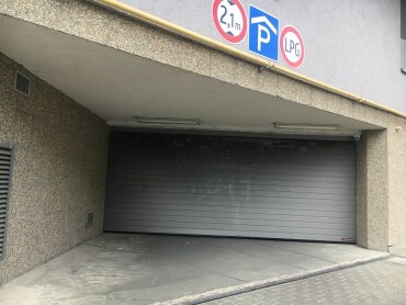 Parkovacie miesto v garáži v BA-Nové Mesto