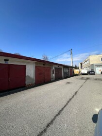 Prenájom garáže na parkovanie v Brezne, Nalepkova ulica