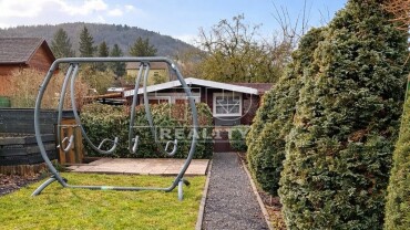 Na predaj murovaná garáž s elektrinou a predprípravou na jamu