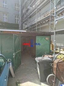 Predaj garáže na Špitálskej ul. v Bratislave s elektrinou