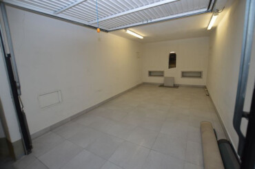 Samostatná garáž na prenájom, 16m2, ul. Kresánkova