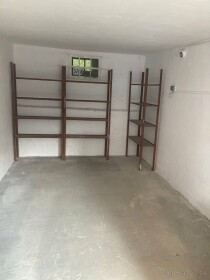 Prenájom garáže v Trenčíne na Soblahovskej ulici