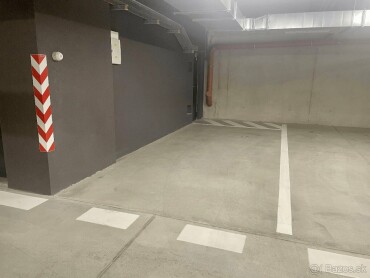 Prenájom vnútorného parkovacieho miesta v Prúdoch Trnava
