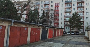 Predaj garáže s elektrinou v Ružinove
