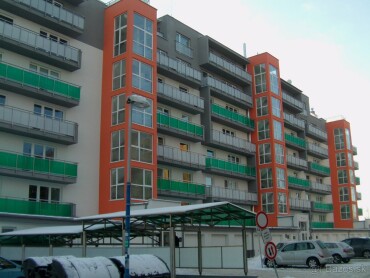 Prenájom dvojgaráže v novostavbe Javor na sídlisku Západ