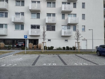 Parkovacie miesto na predaj v Ovocných sadoch