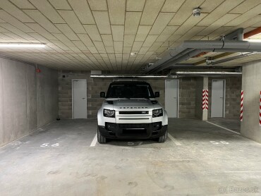 Predaj parkovacieho státia s kobkou na ulici Pri Šajbách, Bratislava - Rača