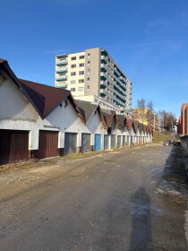 Na predaj garáž v Námestove na Brehoch