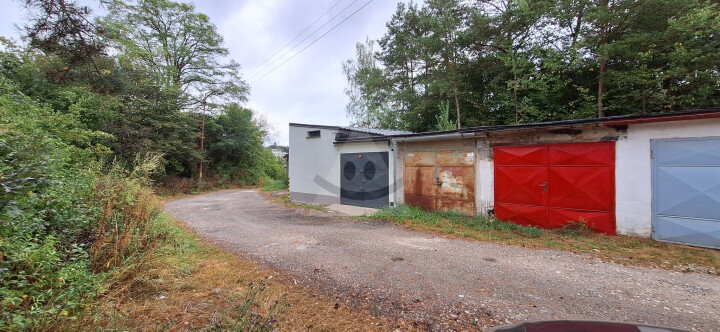 Predaj garáže so skladovým priestorom 32 m²