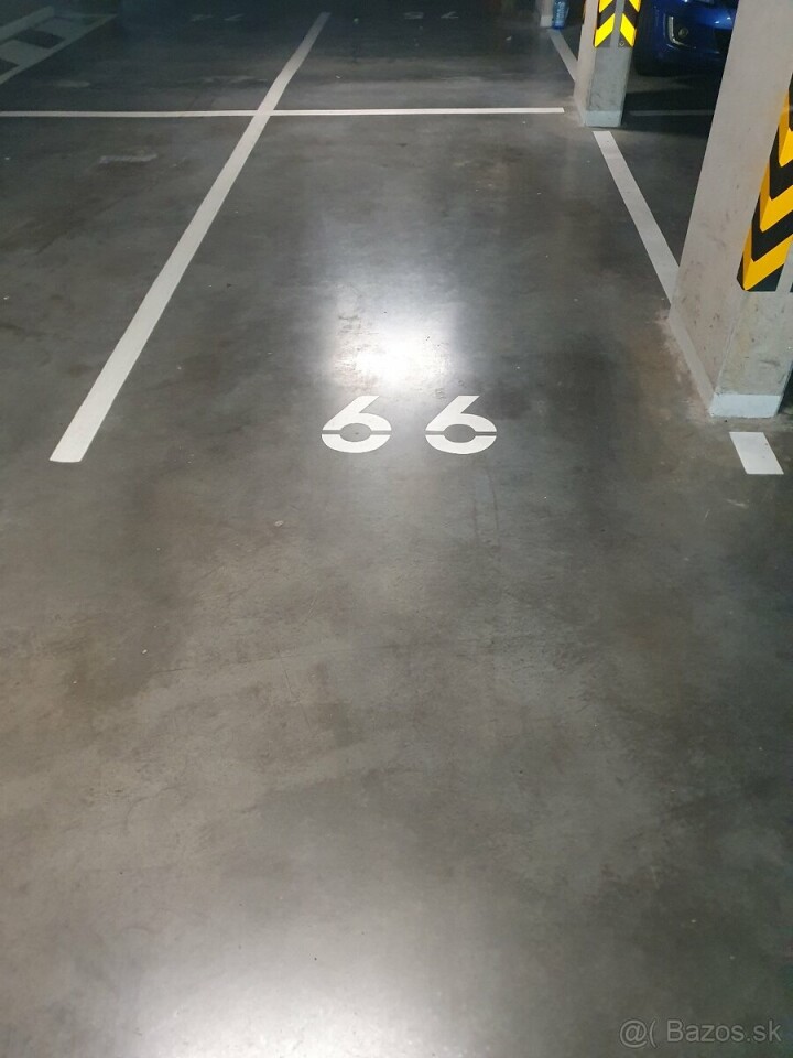 Dlhodobý prenájom garážového státia v Slnečniciach Viladomoch