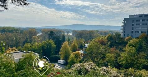 Záhrada a chata s výhľadom v Bratislave na predaj