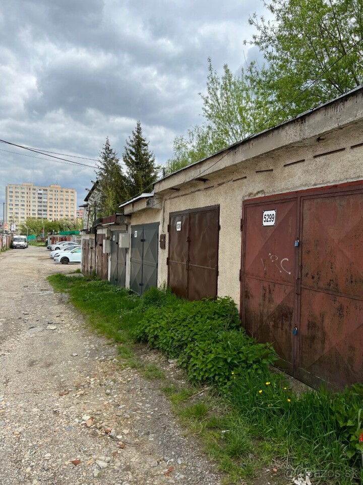 Garáž na predaj 17m2 v Rači potok, KE sever