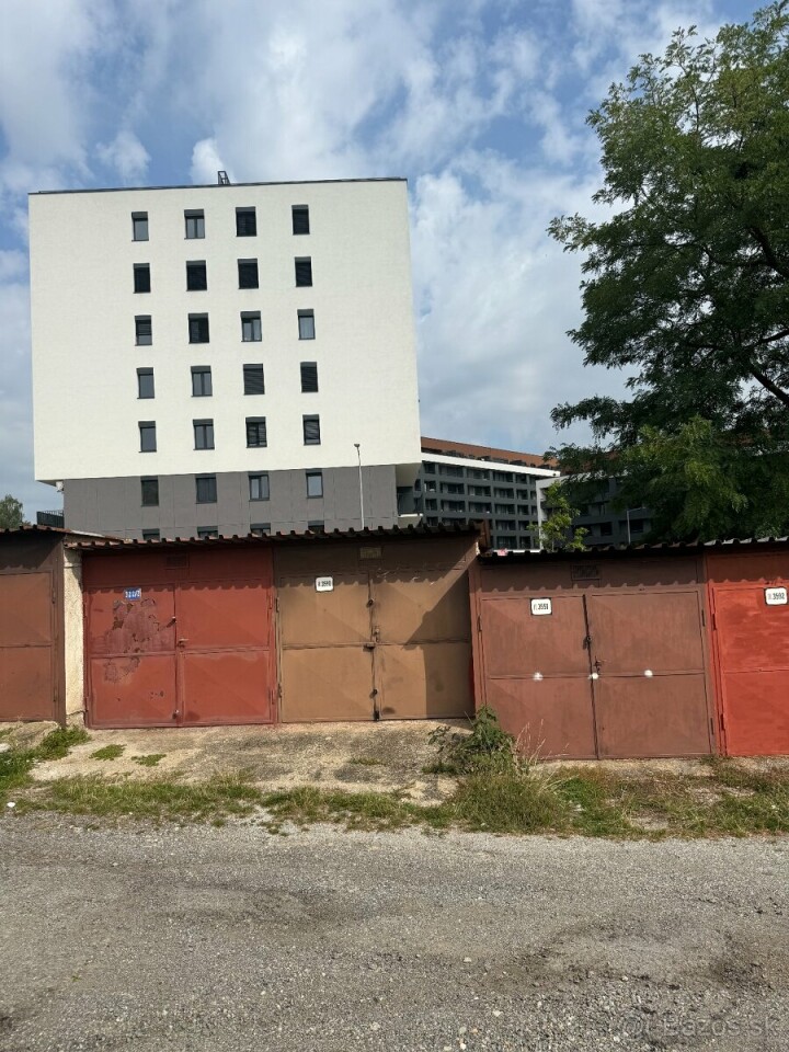 Predaj garáže v Košiciach - Terasa, Katkin park